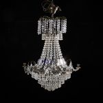 1358 1517 CHANDELIER